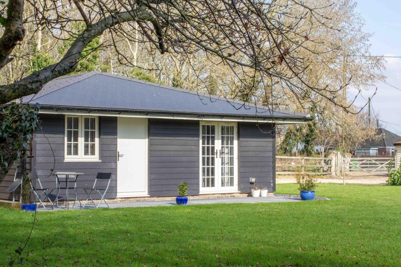Breckland Cottage - Secluded Country Getaway Hockwold cum Wilton Exterior photo